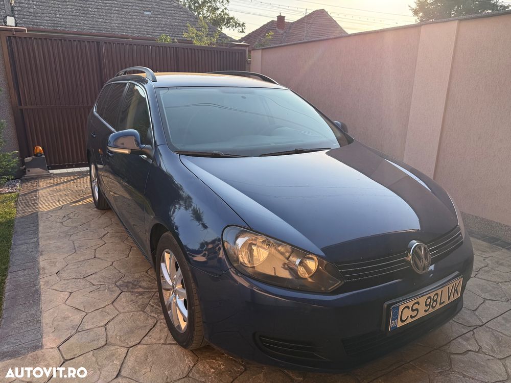 Volkswagen Golf - 2