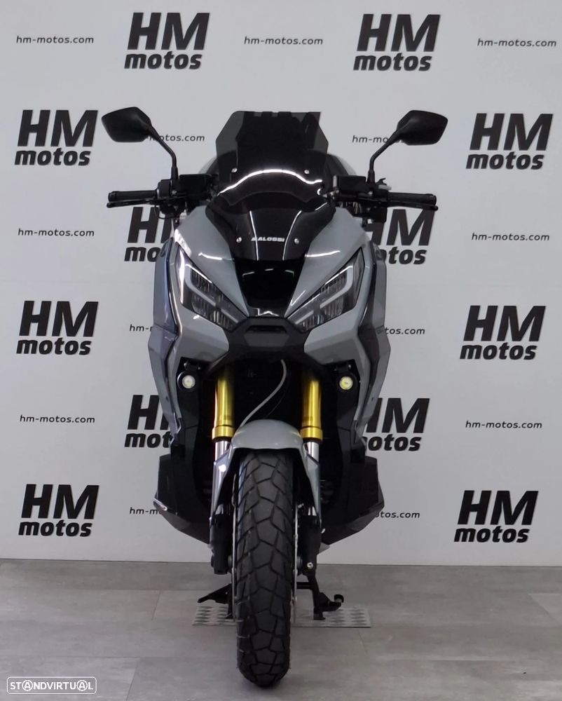 Honda X-ADV 750 - 3