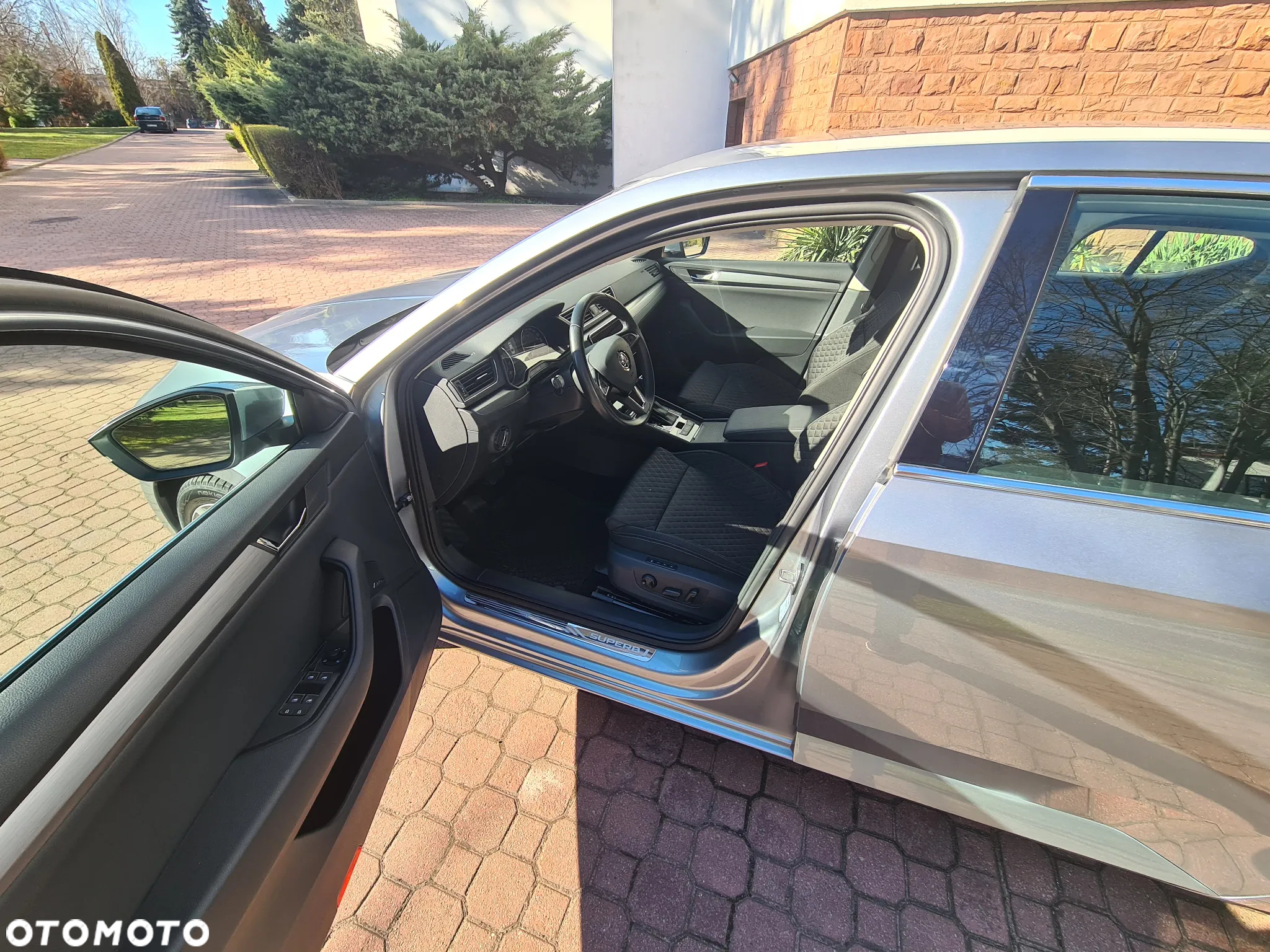 Skoda Superb 2.0 TSI 4x4 Style DSG - 19