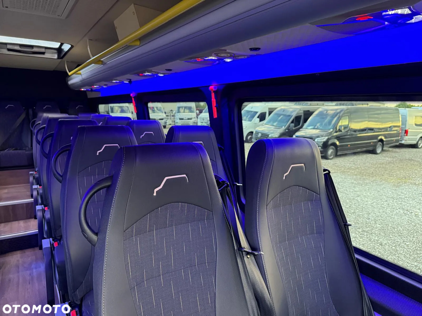 Mercedes-Benz Sprinter 519 - 22