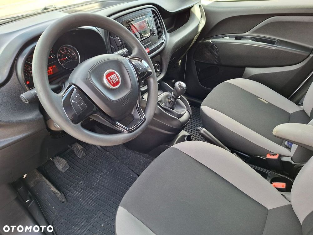 Fiat Doblo - 12