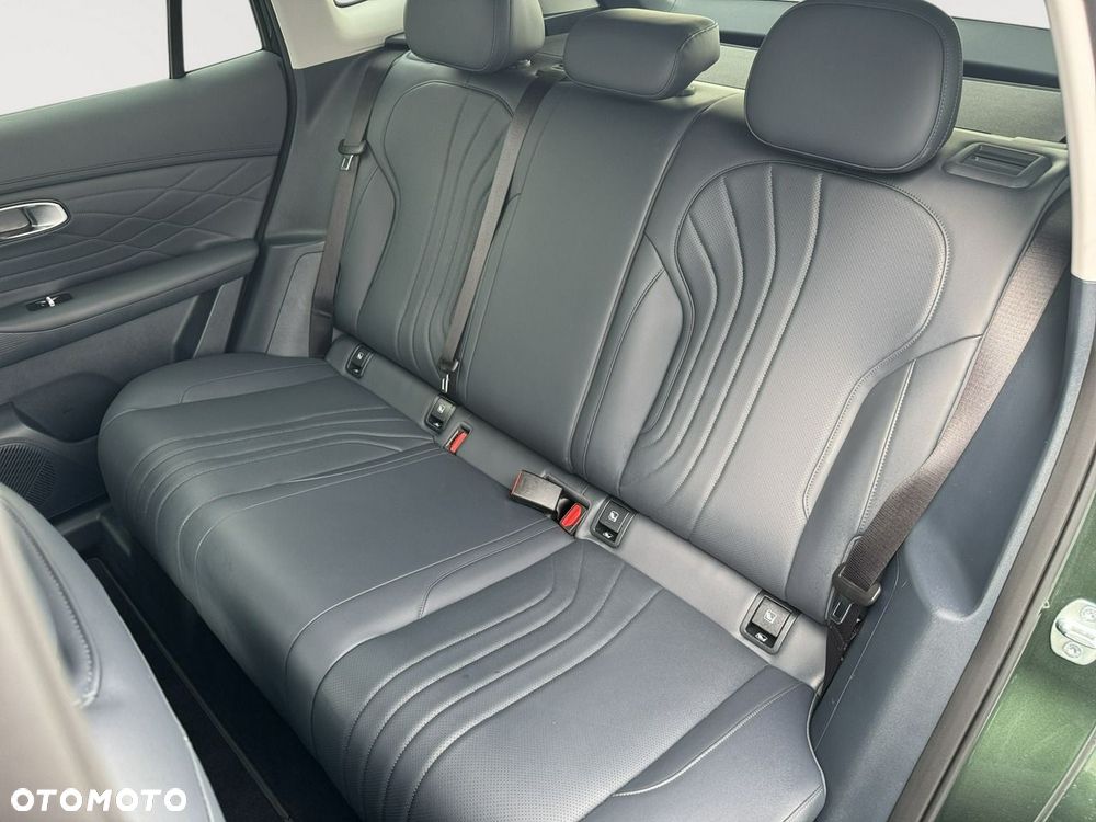 Geely Starray EM-i 1.5 PHEV Pro DHT - 23