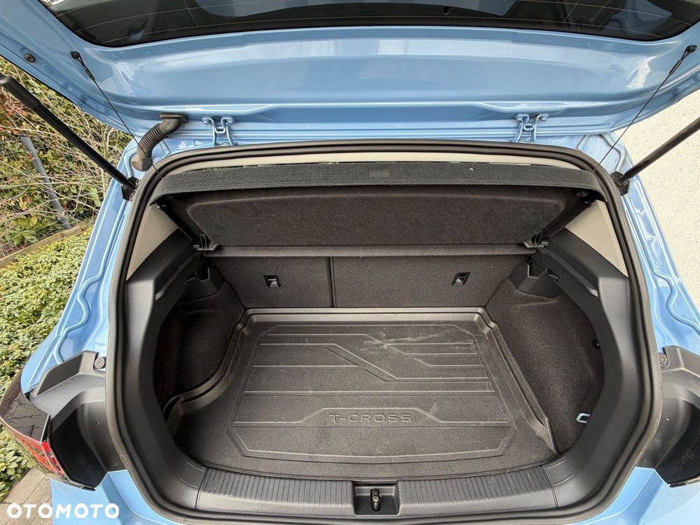 Volkswagen T-Cross 1.0 TSI Life Plus DSG - 6