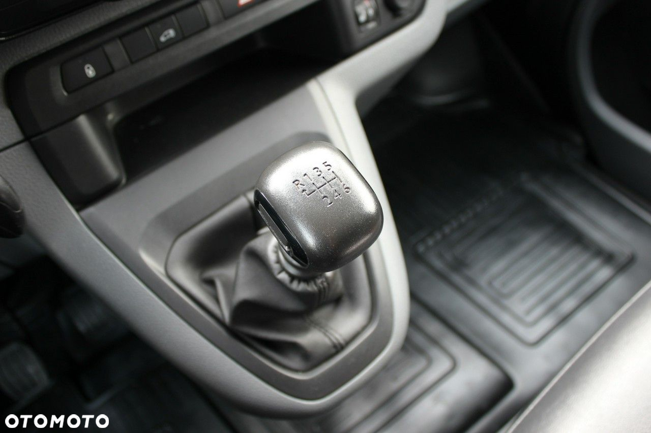 Toyota ProAce - 28