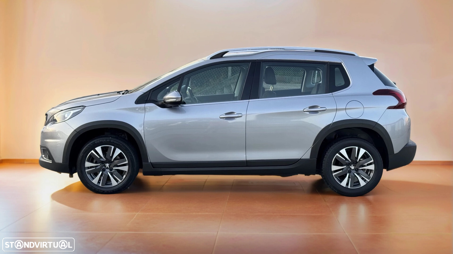 Peugeot 2008 1.2 PureTech Allure - 5