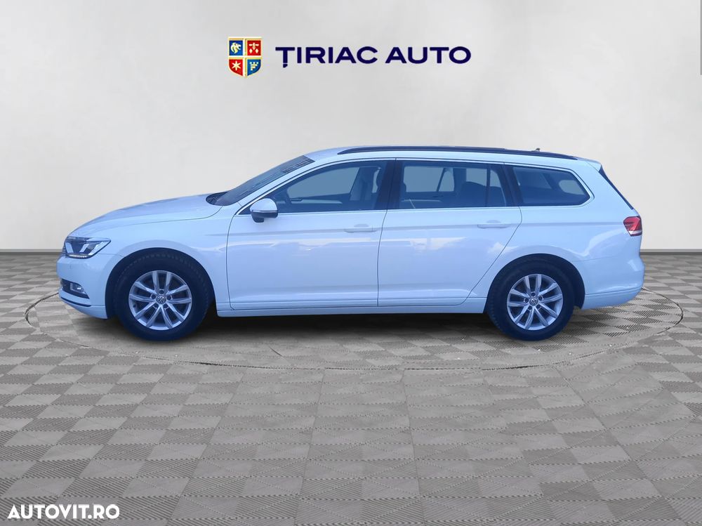 Volkswagen Passat 2.0 TDI SCR DSG Comfortline - 2