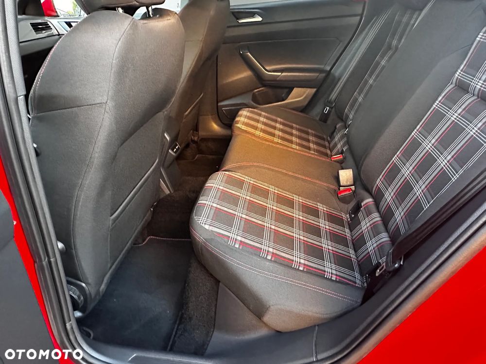 Volkswagen Polo 2.0 TSI OPF DSG GTI - 19