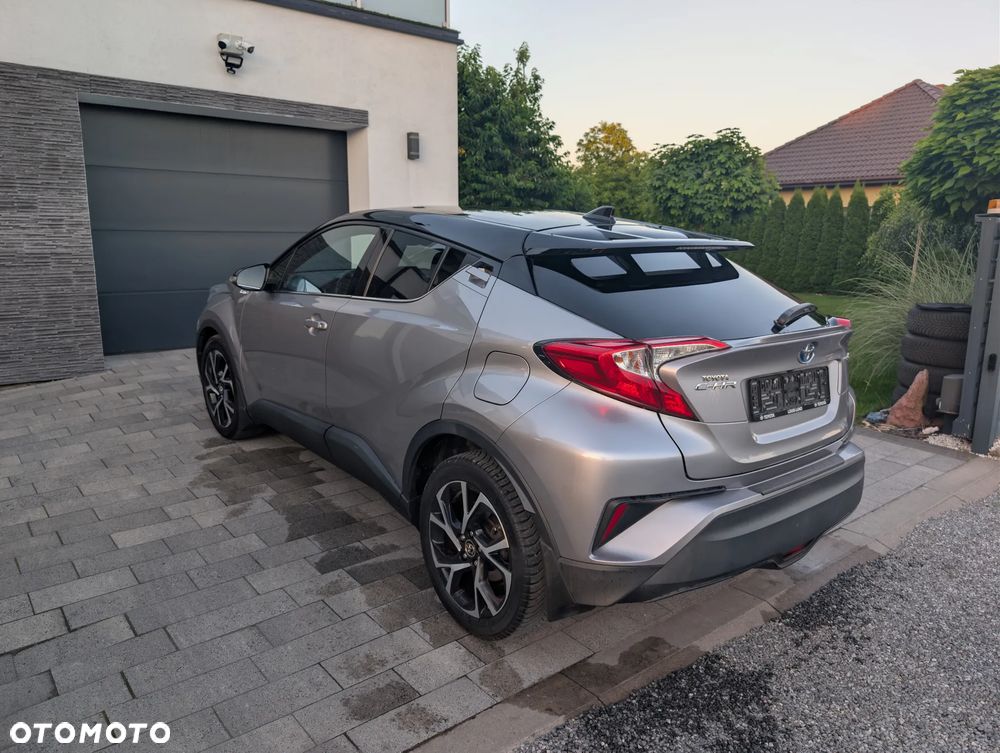 Toyota C-HR Style - 16
