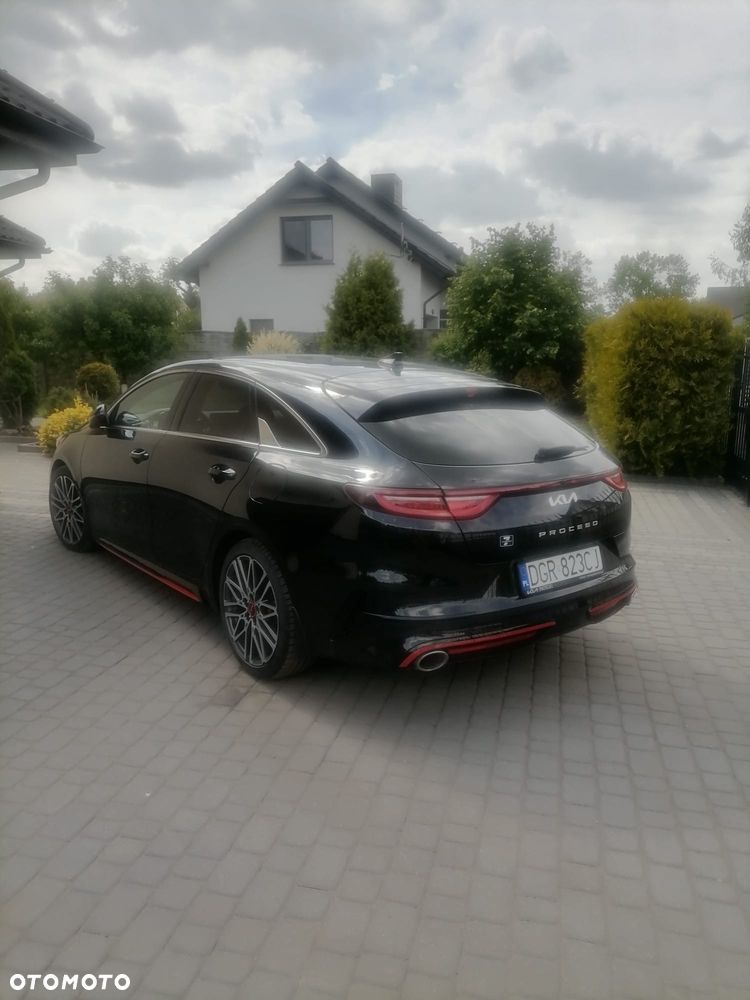 Kia ProCeed - 4