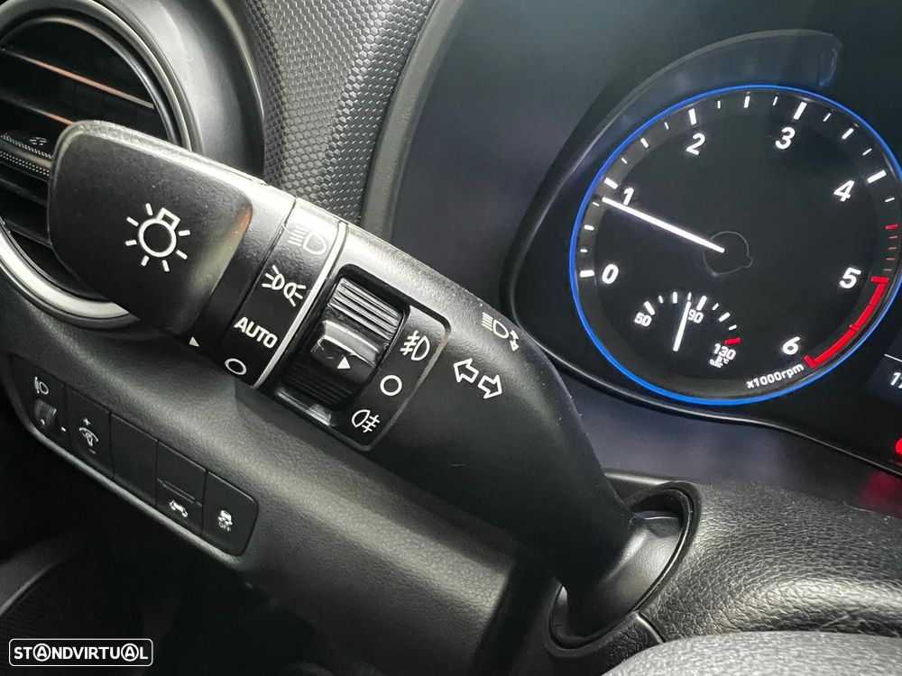 Hyundai Kauai 1.6 CRDi Premium DCT - 25