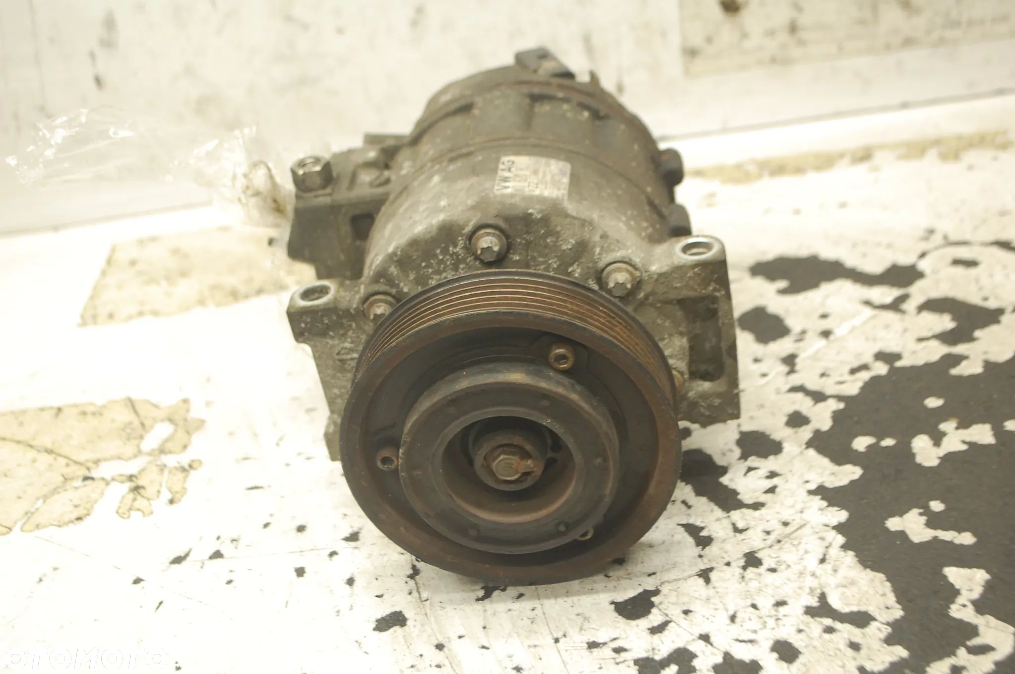 SPRĘŻARKA KOMPRESOR KLIMATYZACJI 1K0820803L AUDI A3 8P 2.0 FSI VW SEAT SKODA - 1