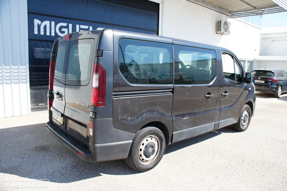 Renault Trafic 9Lugares 1.6DCI - 4