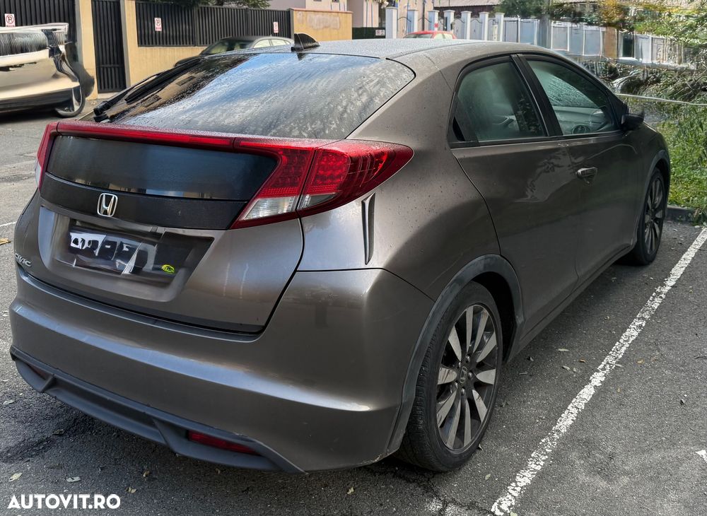 Honda Civic 1.8i Sport - 4