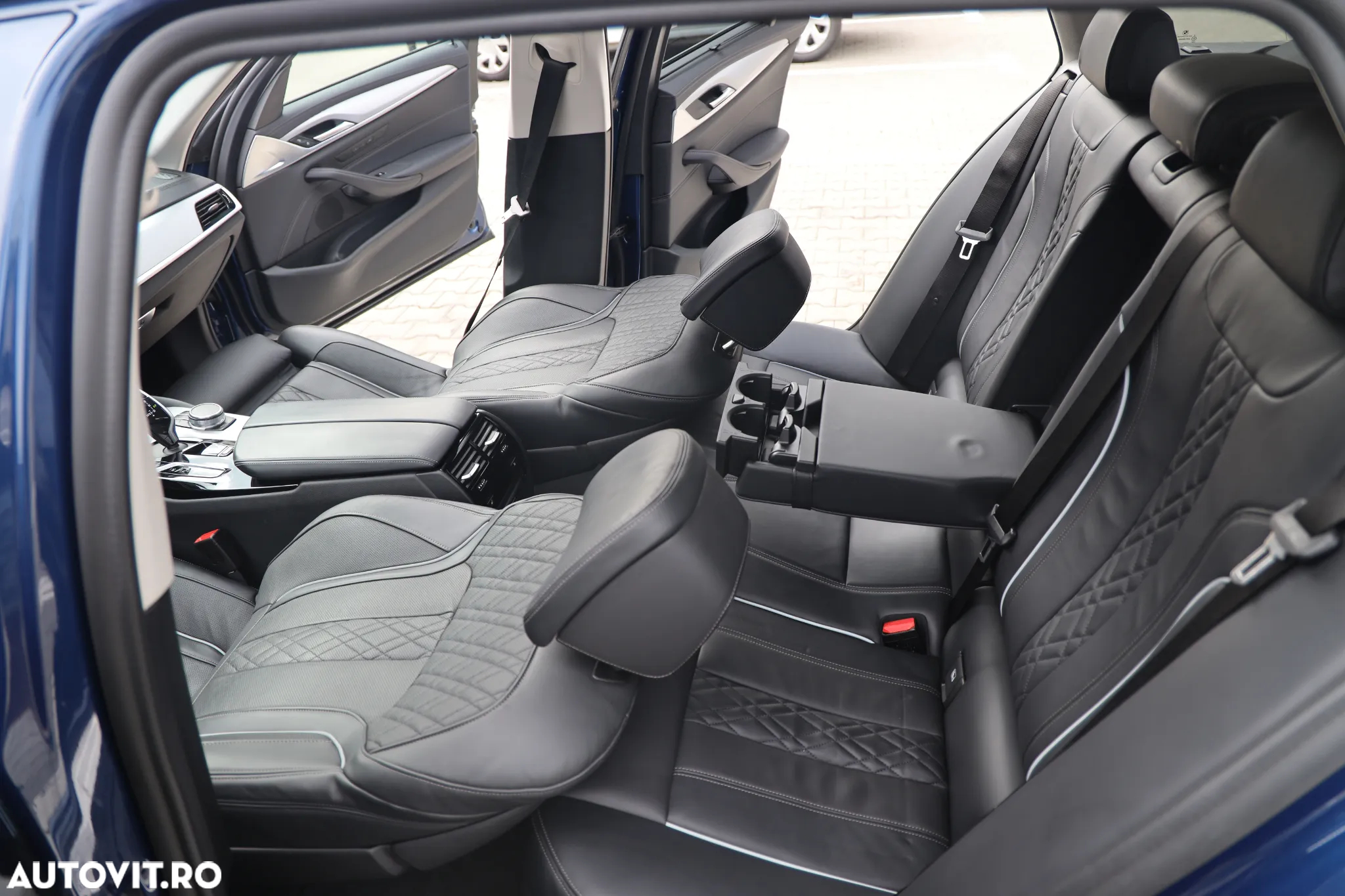 BMW Seria 5 530e xDrive Touring Aut. Luxury Line - 35