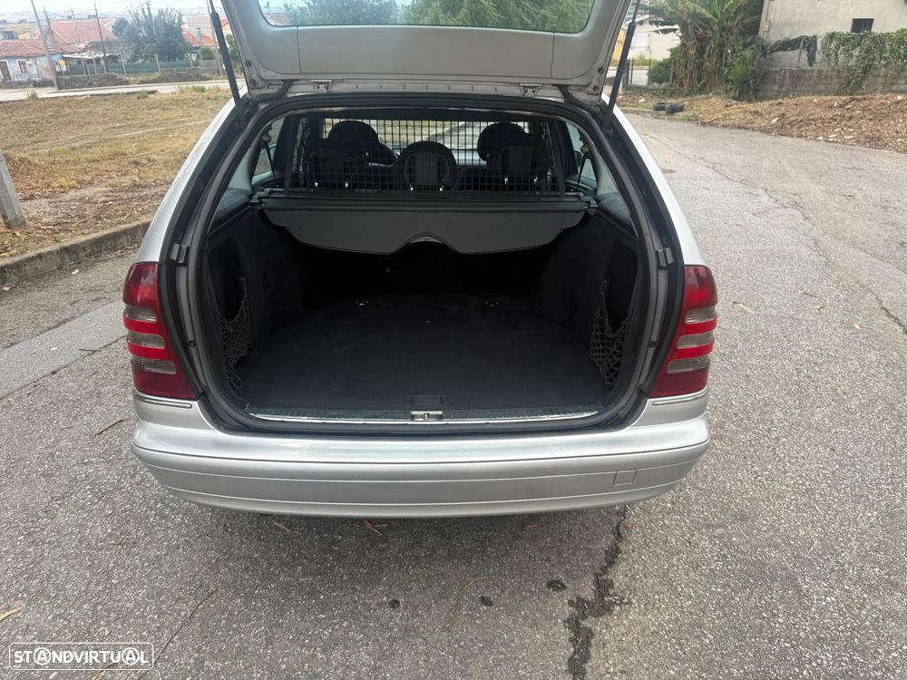 Mercedes-Benz C 200 CDi Avantgarde - 21