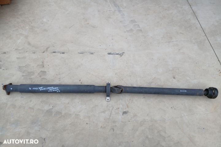 Cardan spate 7557161 N53D30A 3.0B are burduful de la capat spart 7557 - 1