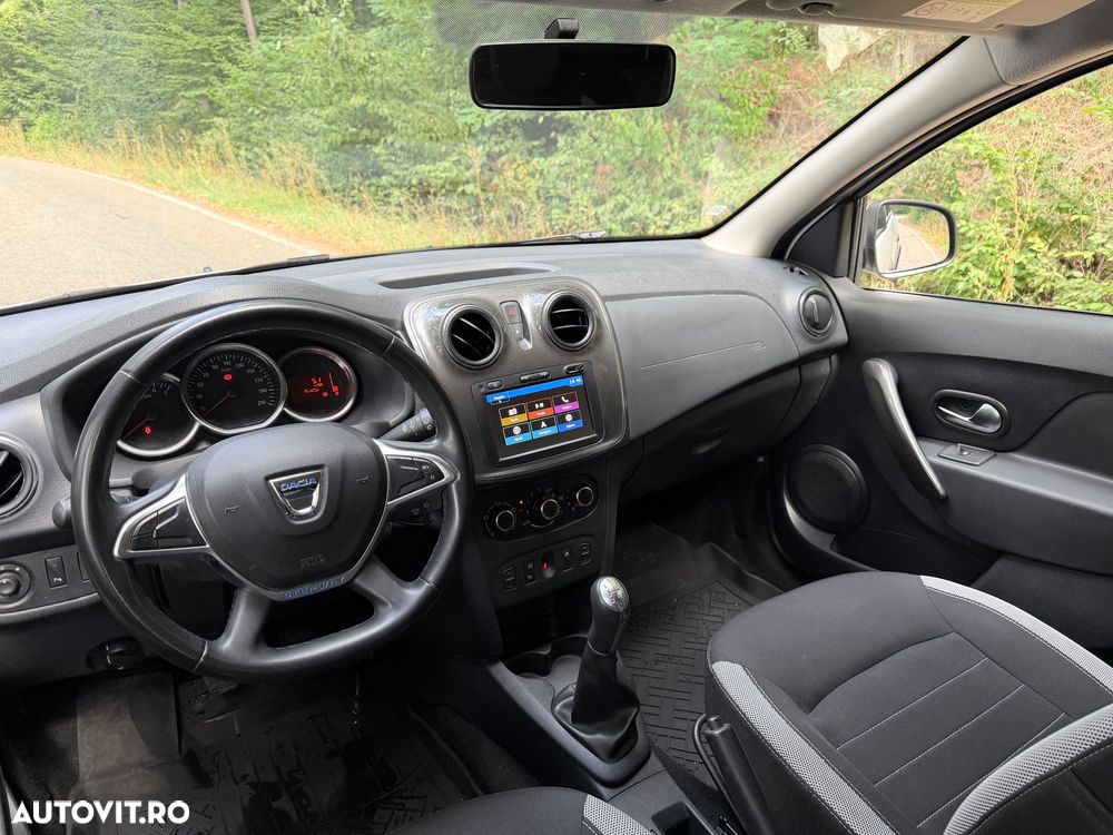 Dacia Logan MCV dCi 90 S&S Stepway Celebration - 10