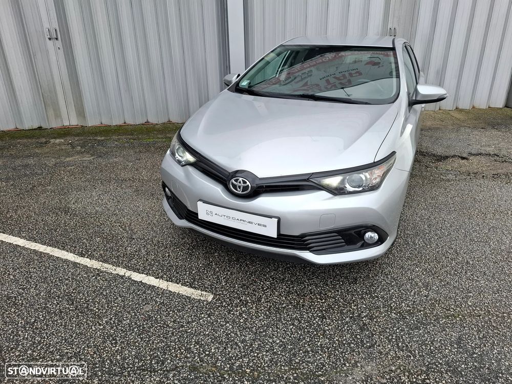 Toyota Auris 1.4 D-4D Comfort+Pack Sport - 1