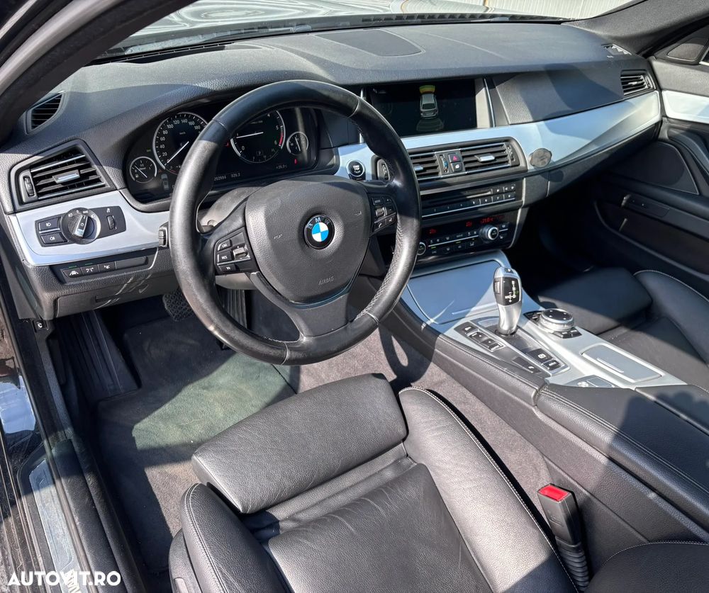 BMW Seria 5 520d xDrive - 19