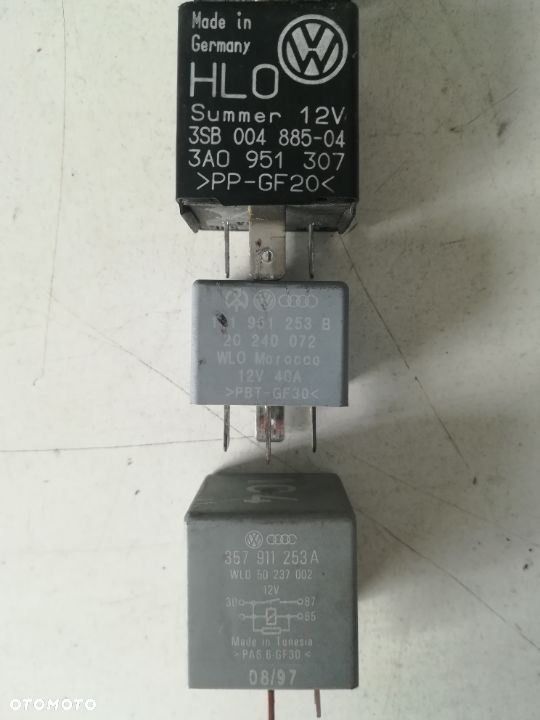 SKRZYNKA BEZPIECZNIKÓW VW 357937039, PRZEKAŹNIK, PRZEKŹNIKI - 8