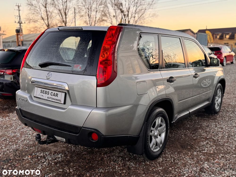 Nissan X-Trail 2.0 4x4 XE - 3