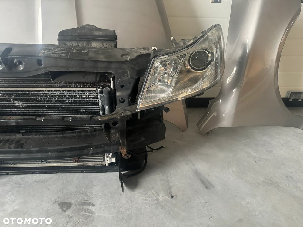 PRZÓD KOMPLETNY ZDERZAK PAS MASKA PAS XENON SKETNY OCTAVIA II LIFT 9202 - 9