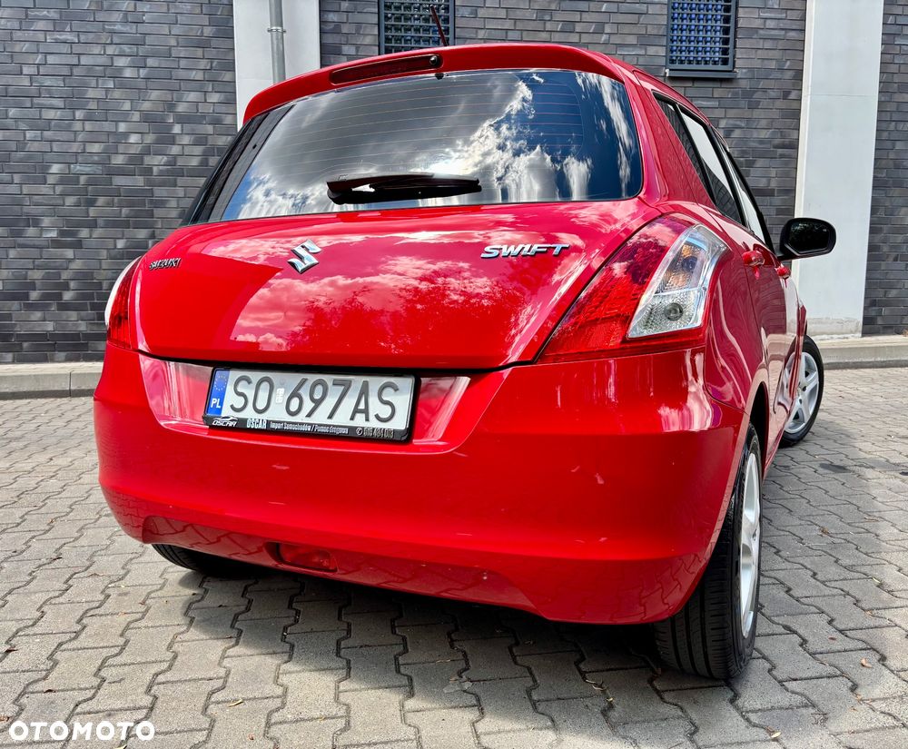 Suzuki Swift 1.2 Premium - 4