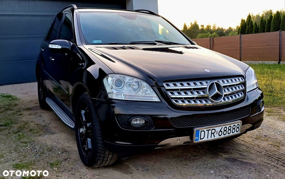 Mercedes-Benz ML - 1