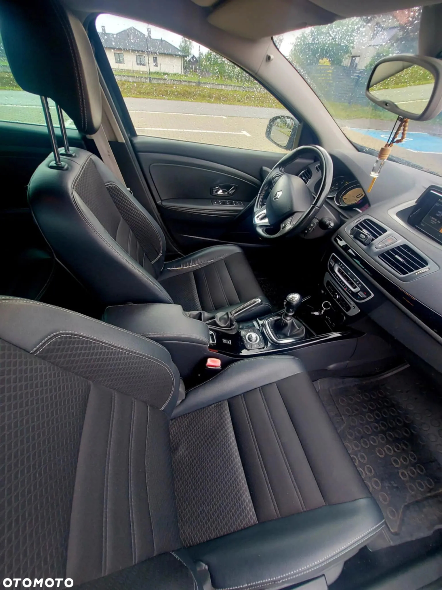 Renault Megane 1.5 dCi Bose - 4