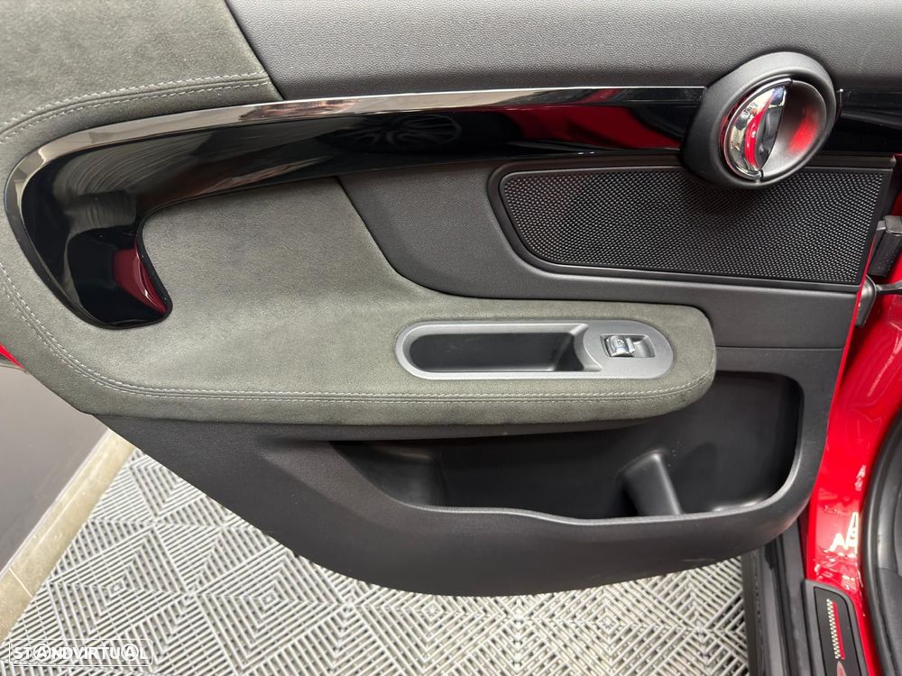 MINI Countryman Cooper SE ALL4 Auto - 41