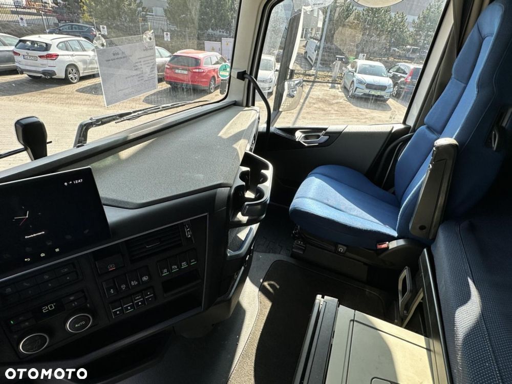 Volvo FH 4X2 460 Globetrotter XXL - 12