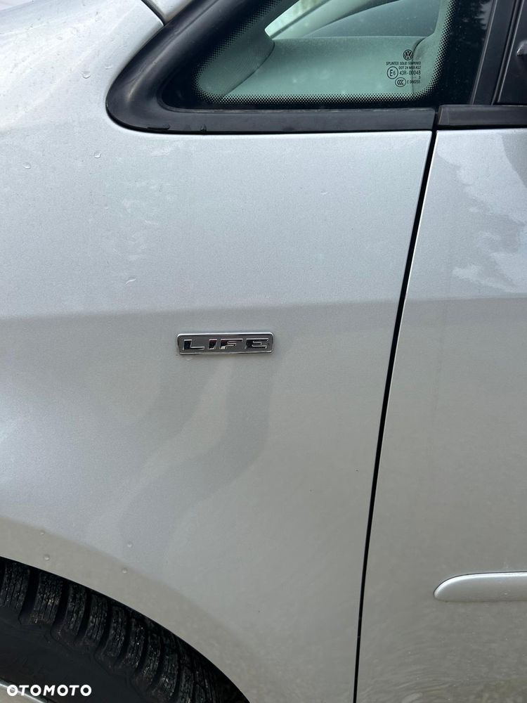 Volkswagen Touran 1.6 TDI DPF BlueMotion Technology DSG Life - 13