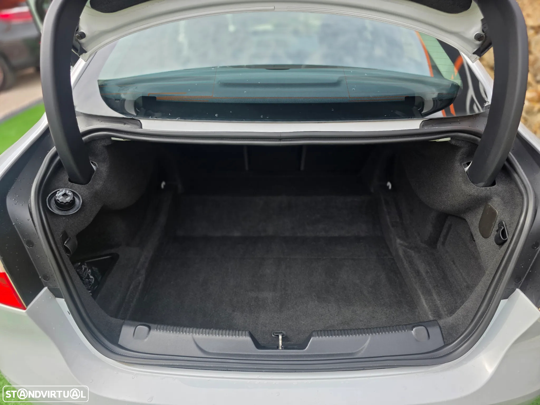 Jaguar XE 2.0 D Portfolio Aut. - 25