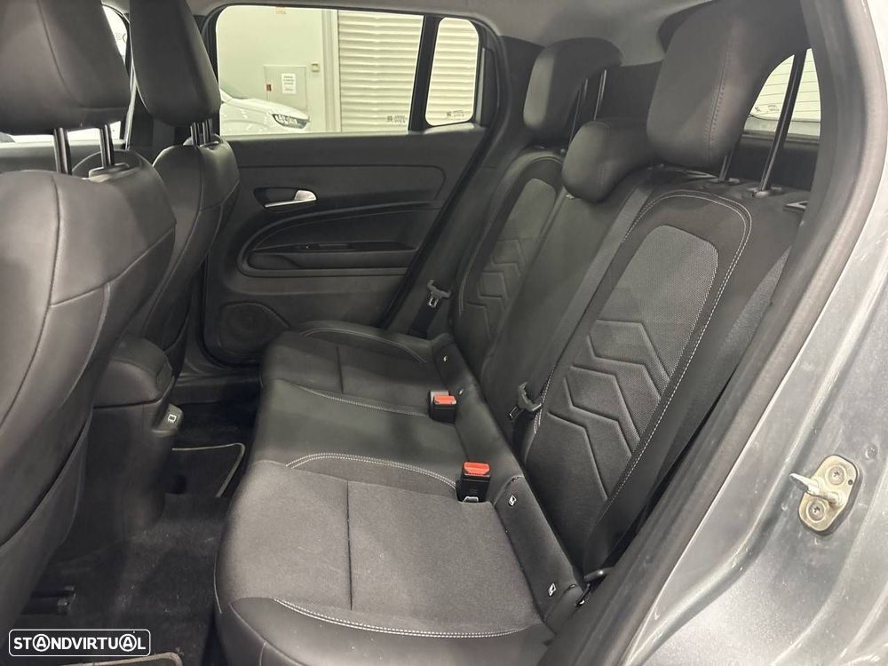 Jeep Avenger 1.2 GSE T3 Altitude - 10