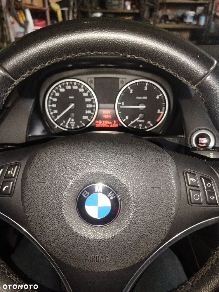 BMW X1 xDrive18d Sport Line - 15