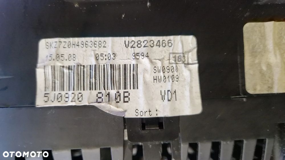 SKODA FABIA II 1.4 16V  LICZNIK 5J0920810B - 3