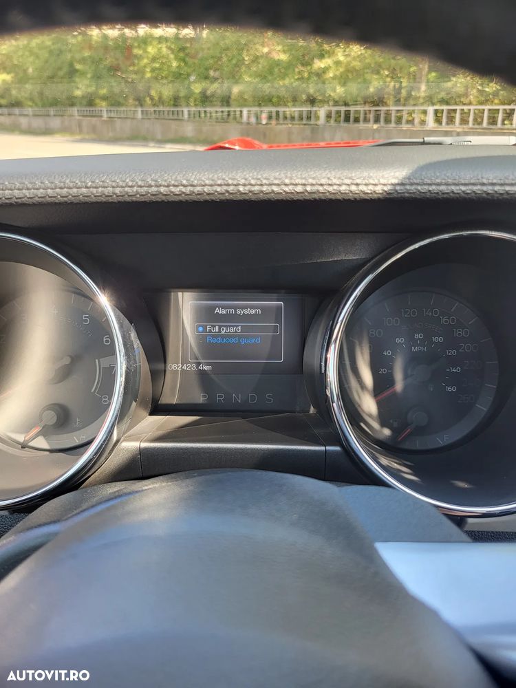 Ford Mustang 2.3 Eco Boost Aut. - 3