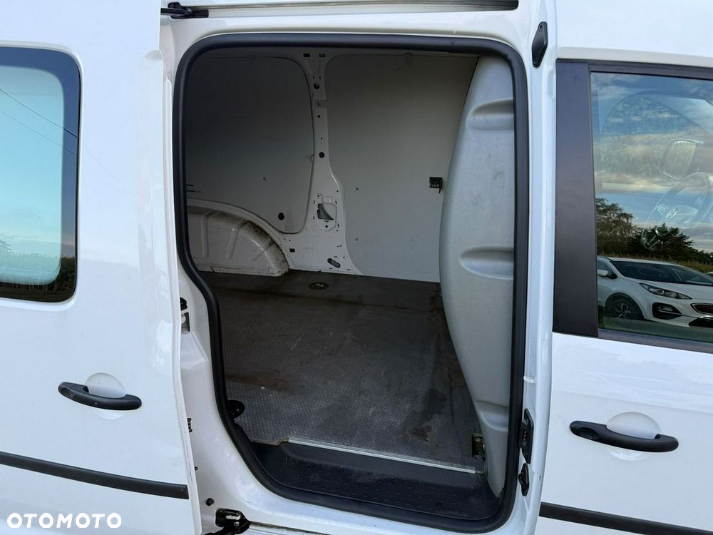 Volkswagen Caddy - 17