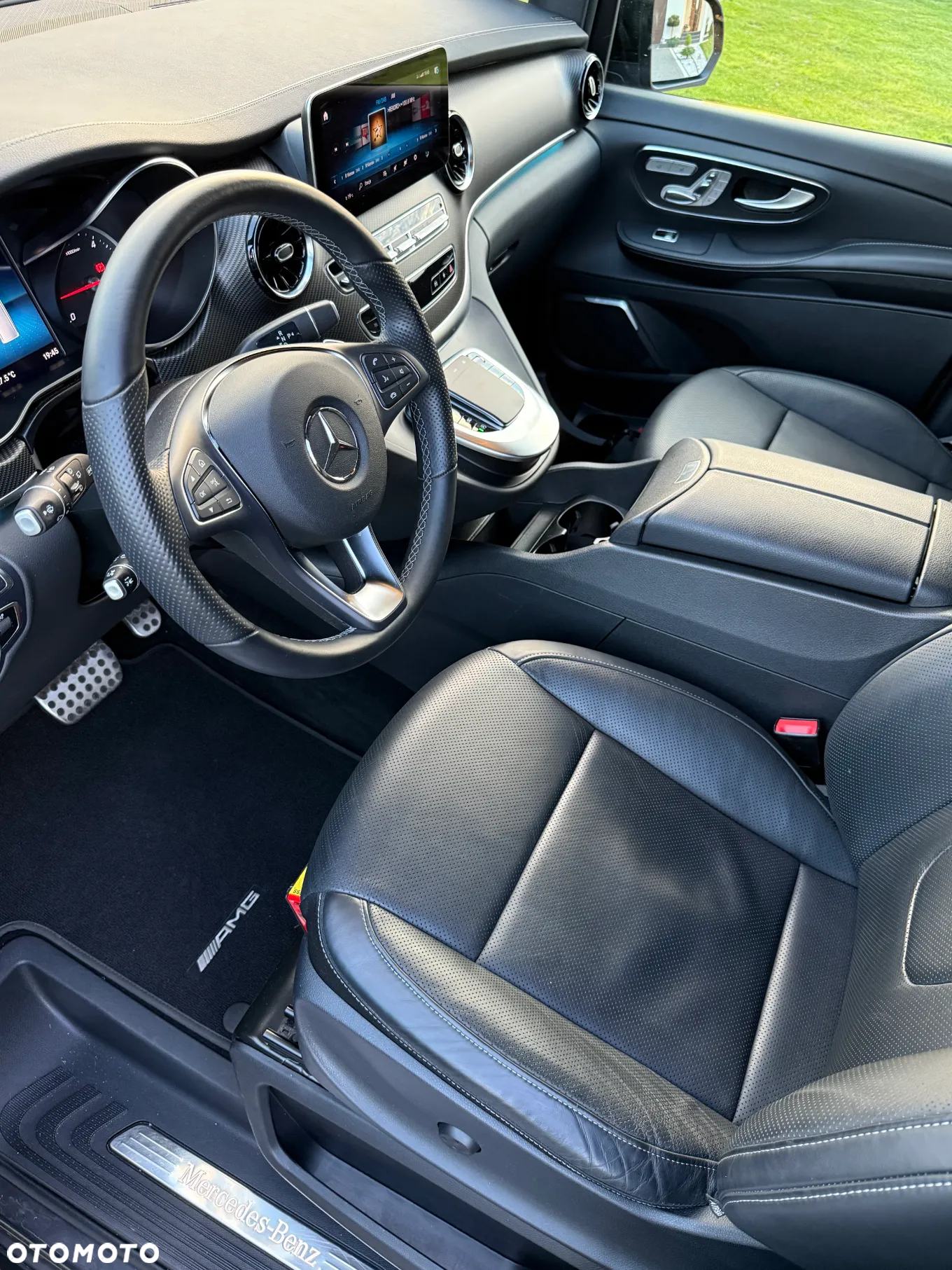 Mercedes-Benz Klasa V 300 d 4-Matic 9G-Tronic (ekstra d³) - 26