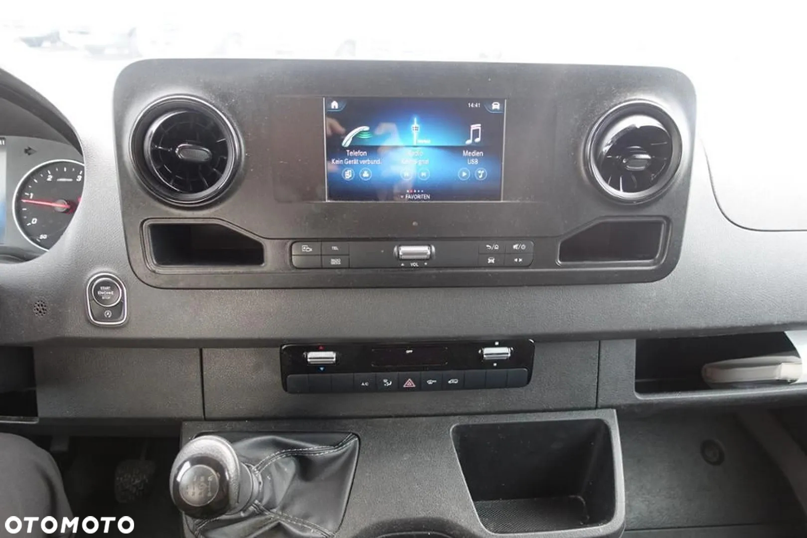 Mercedes-Benz Sprinter - 8