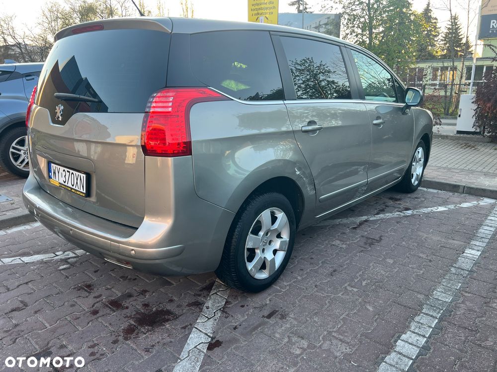 Peugeot 5008 e-HDI FAP 115 EGS6 Stop&Start Active - 5