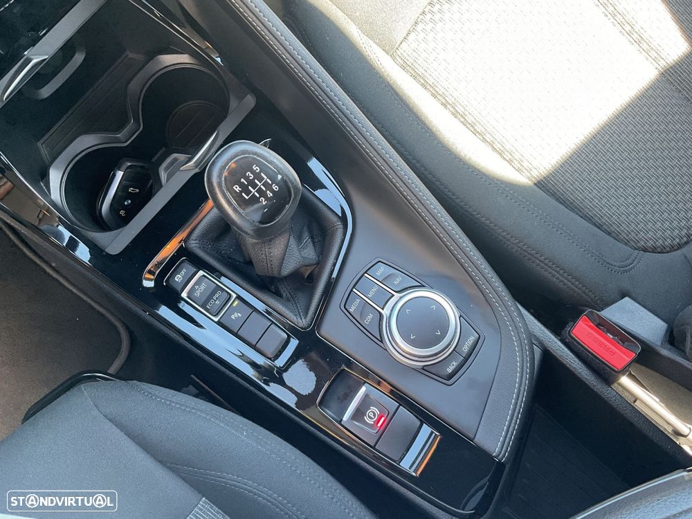 BMW X2 16 d sDrive - 28