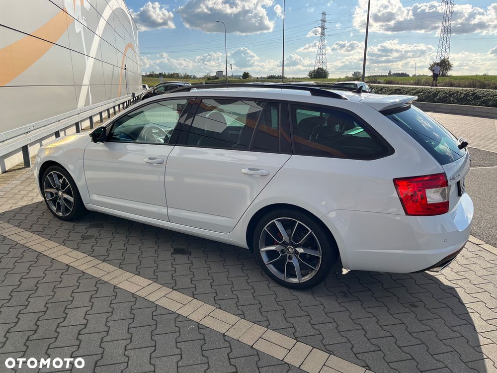 Skoda Octavia 2.0 TDI RS DSG EU6 - 8