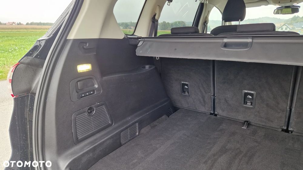 Ford S-Max 1.5 EcoBoost Titanium - 25