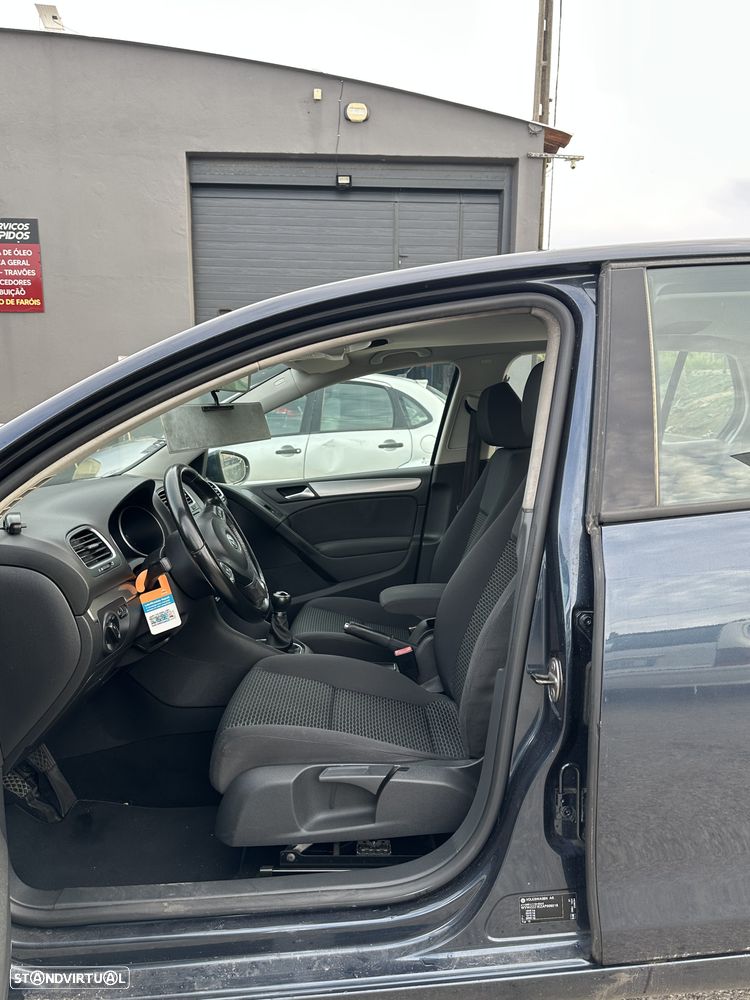 VW Golf 2.0 TDi Trendline - 9