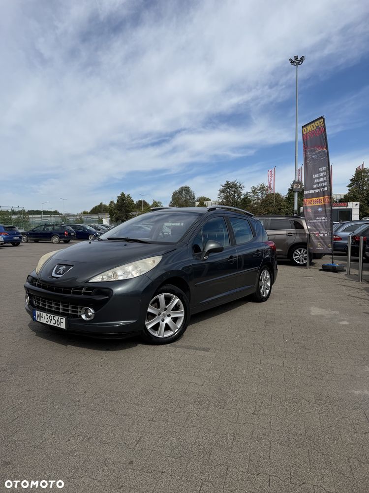 Peugeot 207 - 3