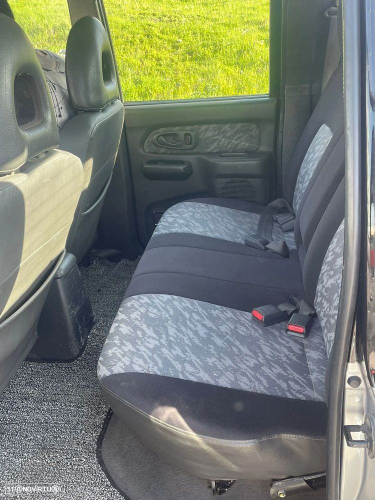 Mitsubishi L200 - 8