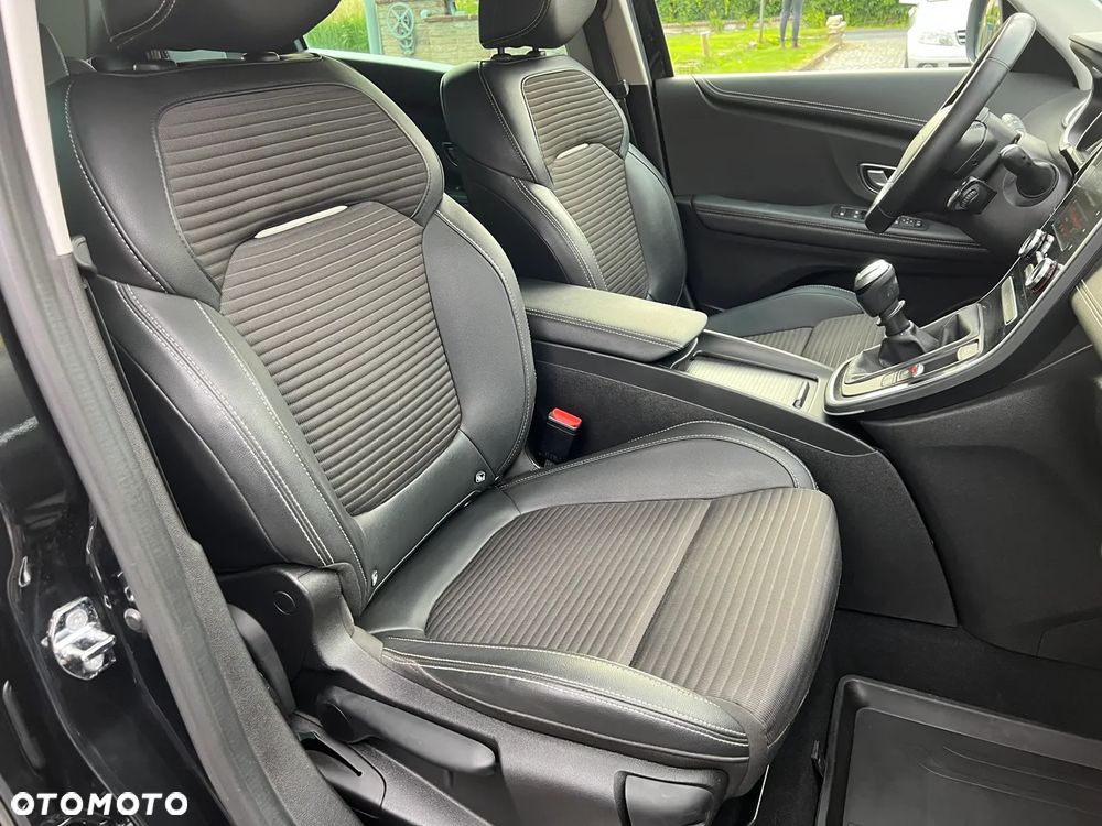 Renault Scenic TCe 140 GPF BOSE EDITION - 22