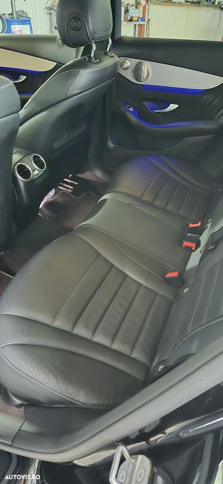 Mercedes-Benz GLC - 13