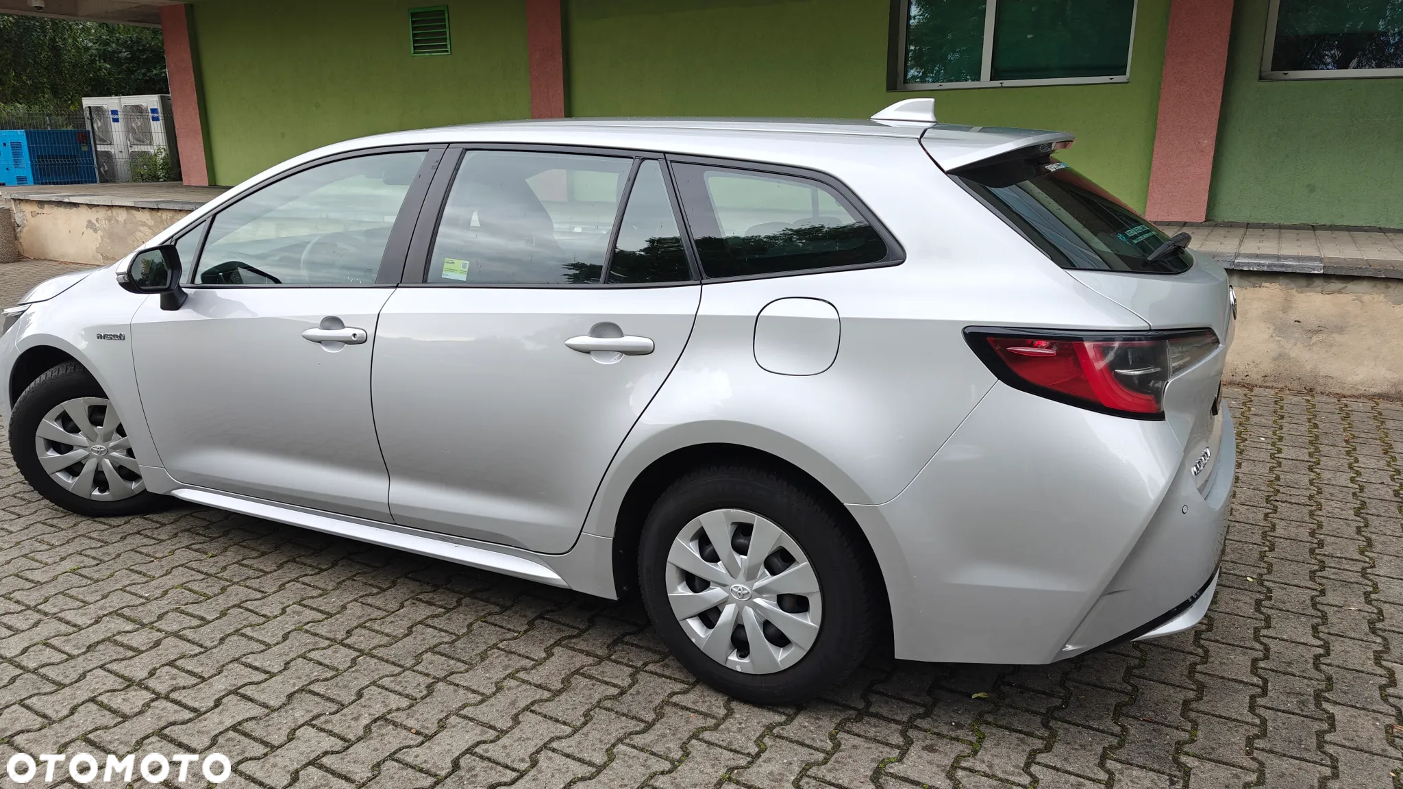 Toyota Corolla 1.8 Hybrid Comfort - 9